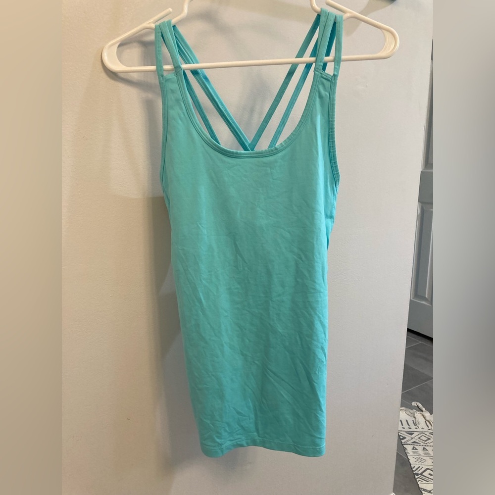Womens Gap Fit tank top size Medium